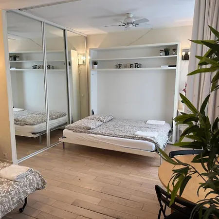 Heart Of Paris, Quiet And Cosy * Parigi