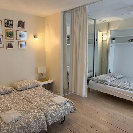 Appartamento Heart Of Paris, Quiet And Cosy Parigi